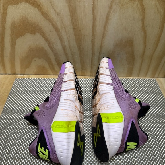 Nike Free Metcon 4 Workout Training Rush Fuchsia Volt Size 10 Womens CZ0596 501 - Picture 3 of 4